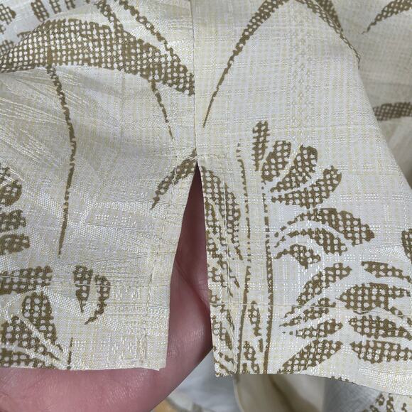 Tommy Bahama Short Sleeve Shirt Men's Button Up  XL Cream 100% Silk Summer Wear - Picture 6 of 11